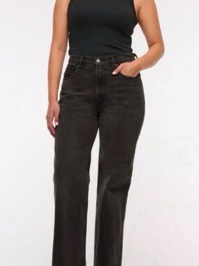 Abercrombie & Fitch Curve Love High-Rise Straight Black Jeans
